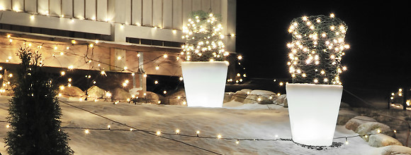 KONSTSMIDE Beleuchtete LED-Pflanztpfe warmwei Winter-Ambiente