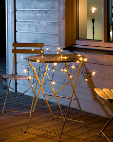 KONSTSMIDE LED-Lichternetz 32 bernsteinfarbene, klassisch warmweiße Micro-LED KONSTSMIDE LED-Lichternetz 32 bernsteinfarbene, klassisch warmweiße Micro-LED