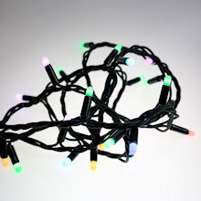 FDL XP-System LED-Lichterkette Synchrone, Farbwechsel mit Lichtfunktionen und Fernbedienung 100 RGB-LED 10 m, erweiterbar