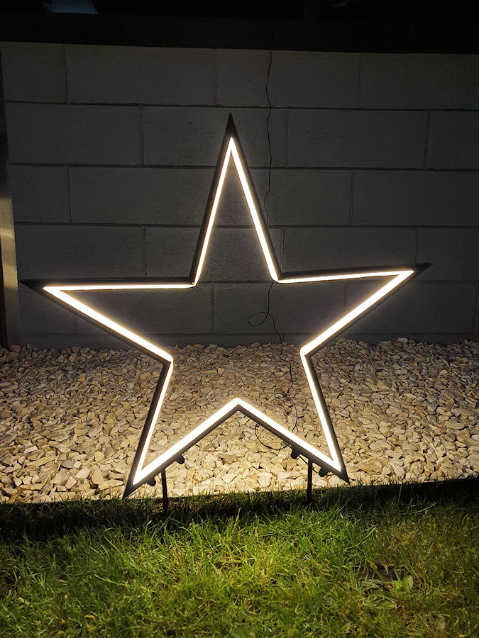 FHS LED-Neonflex-Weihnachtsstecker Stern XL, 44,5 cm, 180 warmweiße LED