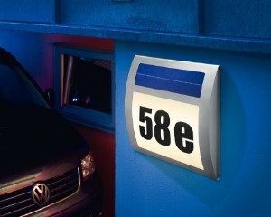 ESOTEC Wave Solar-Hausnummernleuchte warmweiß